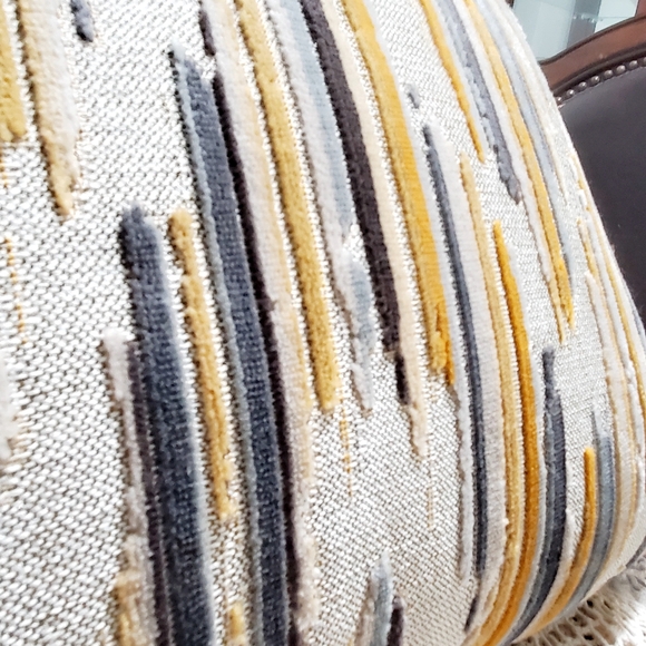 Caldeira Modern Design Velvet Rectangle Patchwork Throw Pillow Lumbar & Insert - Picture 7 of 14